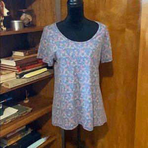 LulaRoe classic tee